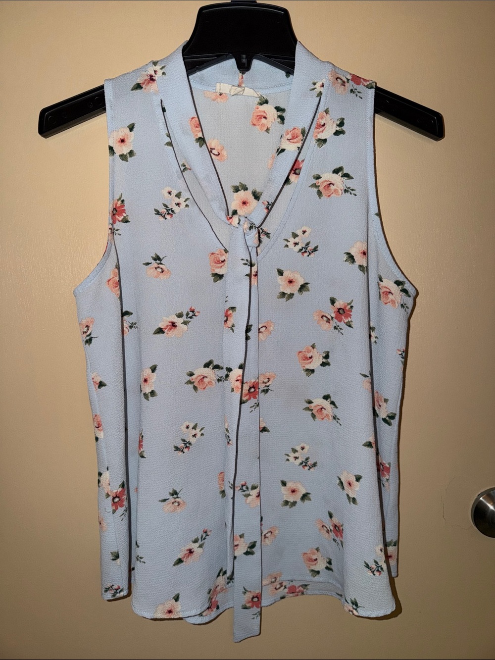 Floral Tie-Neck Camisole in Light Blue